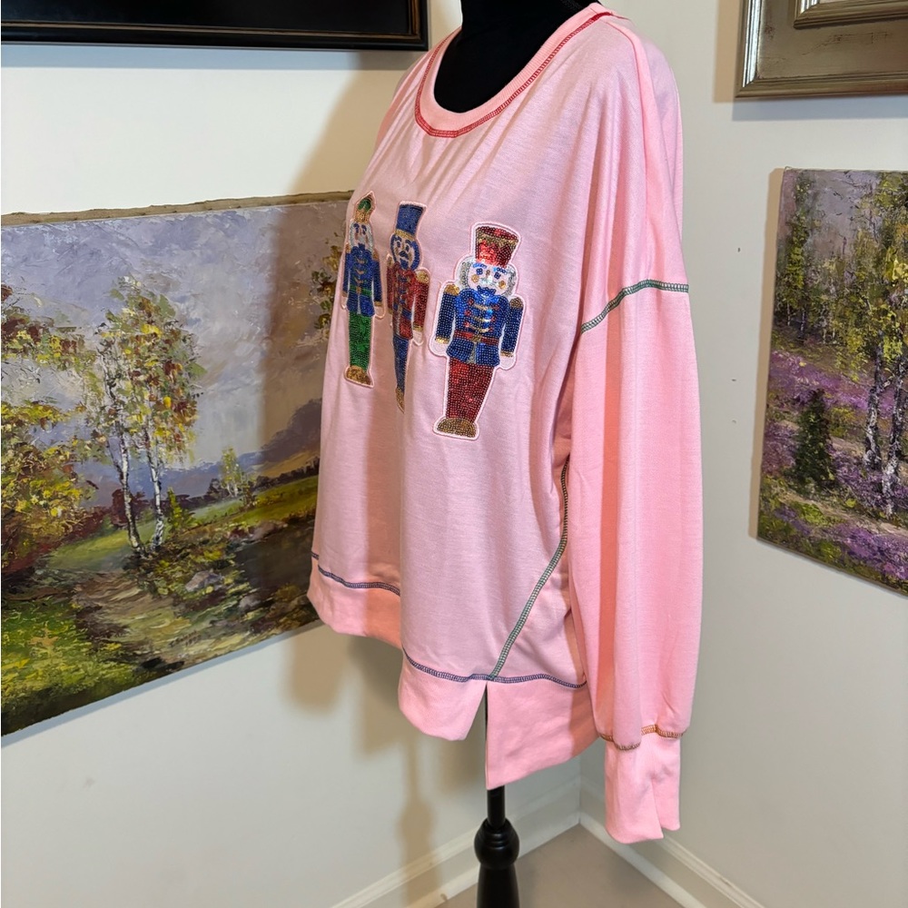 🌹 NUTCRACKER sweatshirt size XXL run small - Picture 4 of 4